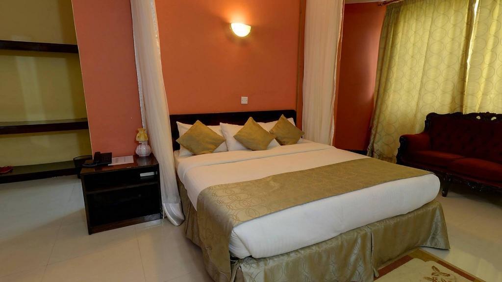 Royal City Dubai Complex Kisumu Eksteriør bilde