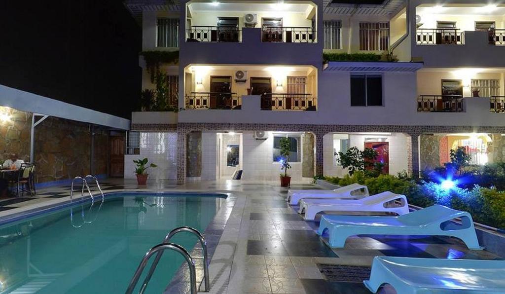 Royal City Dubai Complex Kisumu Eksteriør bilde