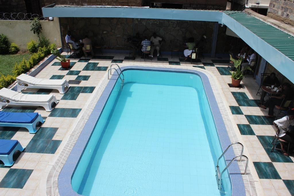 Royal City Dubai Complex Kisumu Eksteriør bilde