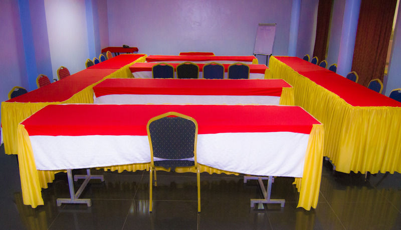 Royal City Dubai Complex Kisumu Eksteriør bilde
