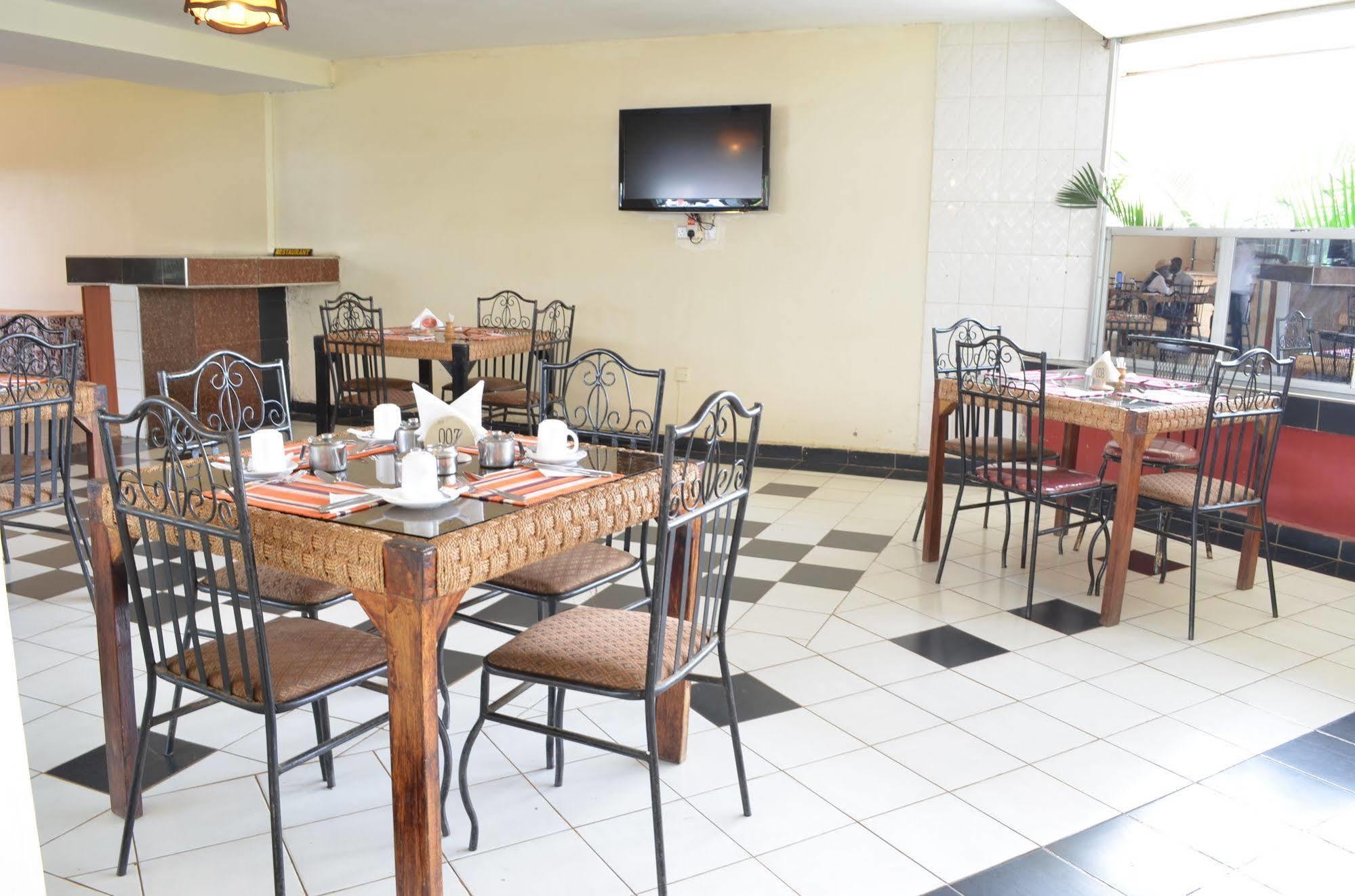 Royal City Dubai Complex Kisumu Eksteriør bilde
