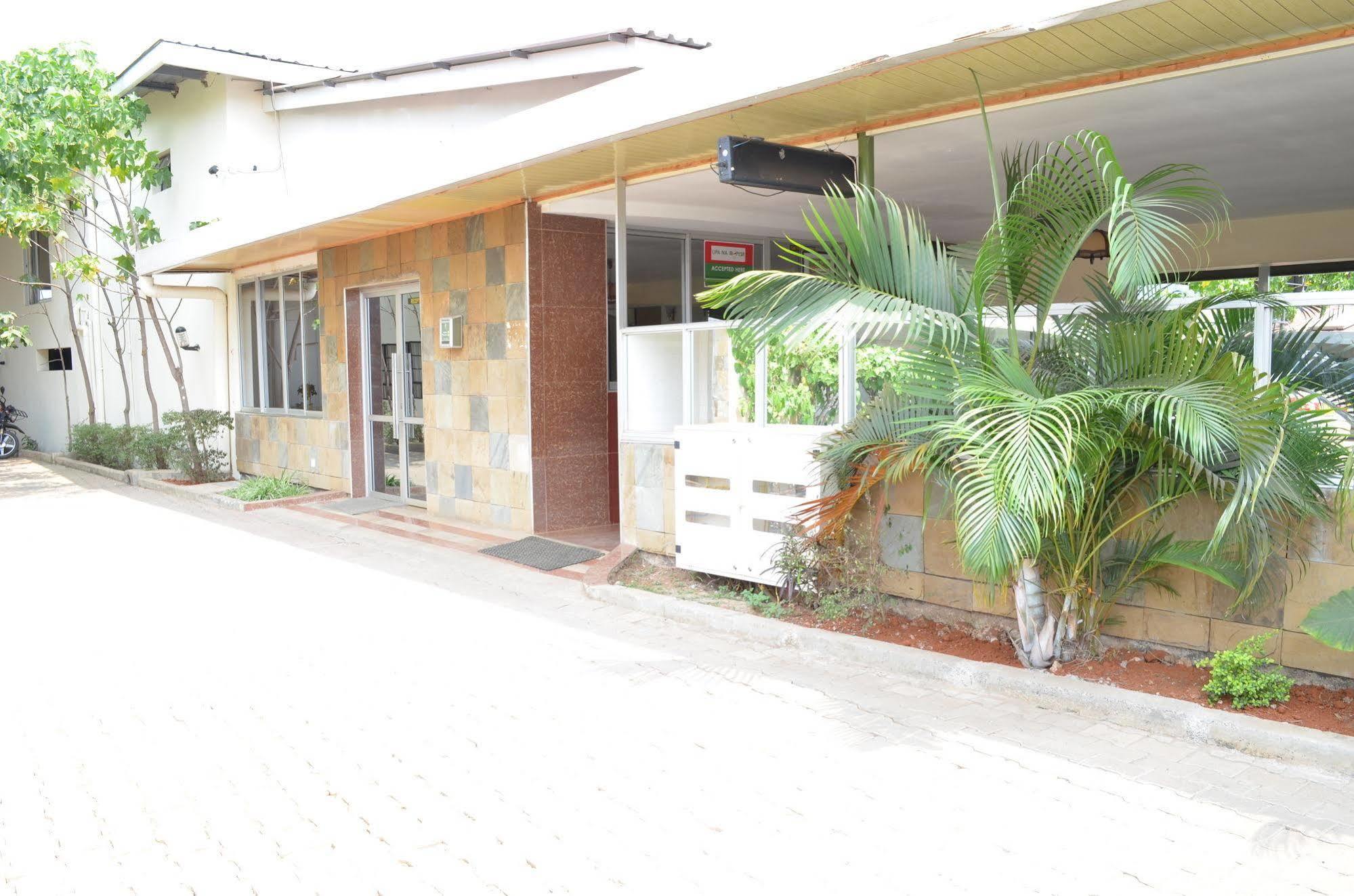 Royal City Dubai Complex Kisumu Eksteriør bilde