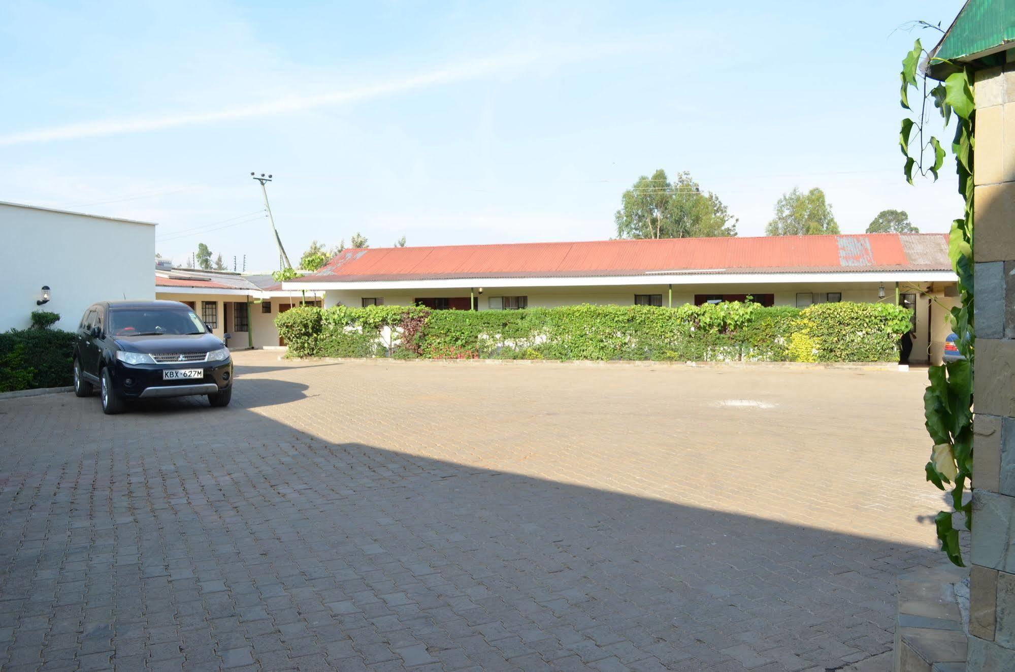 Royal City Dubai Complex Kisumu Eksteriør bilde